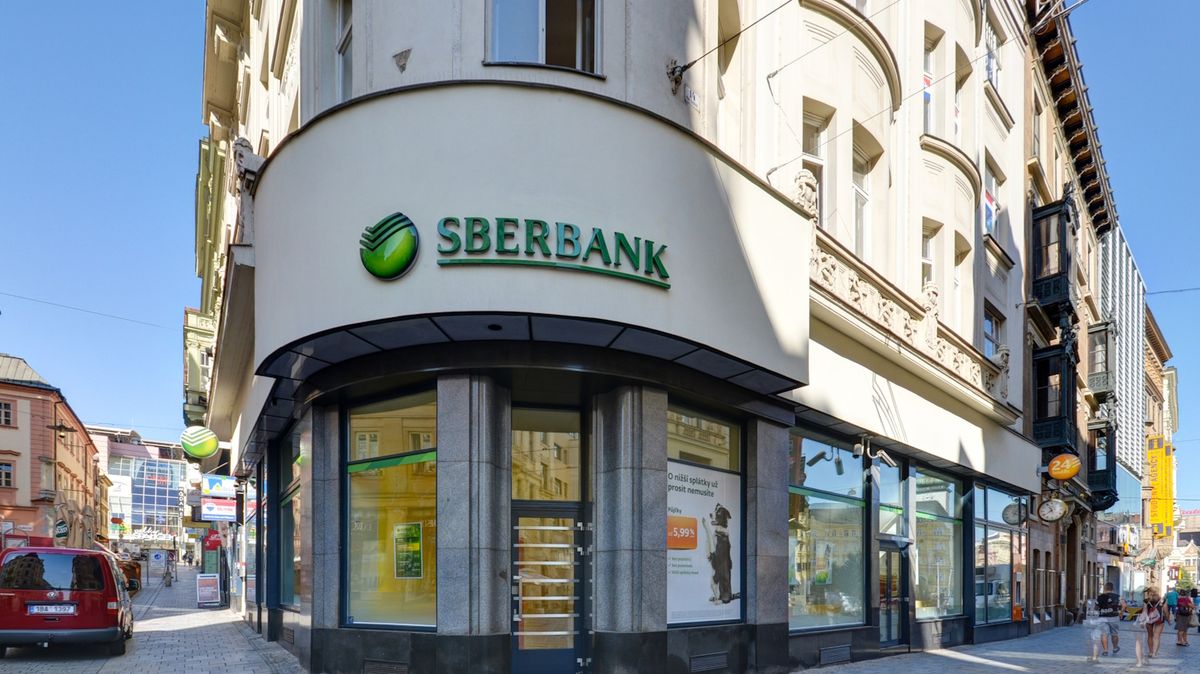 Soud prodloužil lhůtu pro výplatu věřitelů zkrachovalé Sberbank CZ o 30 dní